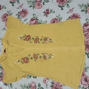 50th street petite medium womens yellow floral embroidered top
